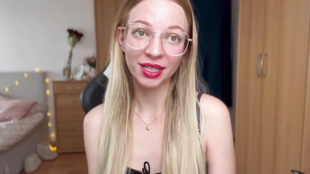 Asmr femdom therapeut afspraak