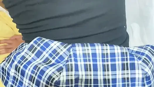 18 yaşındaki son sınıf öğrencisi.