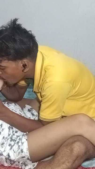 I drank milk from Rinki Bhabhi's breasts, after that I licked her pussy and then after that I fucked her pussy. Indian Bhabhi's | Clip 1