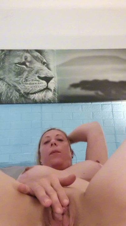 Tremendous lesbian milf rubbing with the cushion and splicing her rich big clit until she cums, juicy pussy | Clip 1