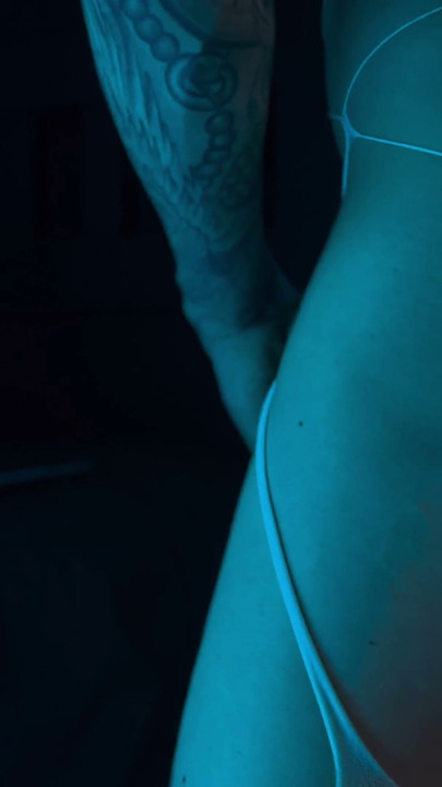 femboy is in love with his beautiful body and it shows | Clip 1