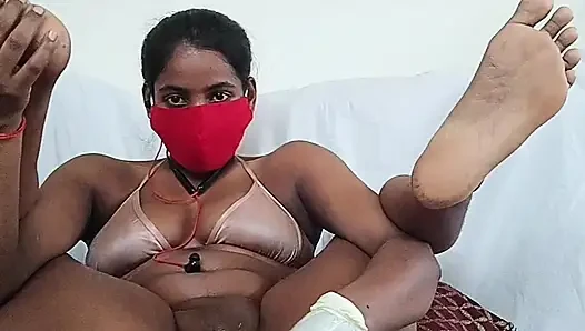 Desi indian slut harder fisting and moaning loudly