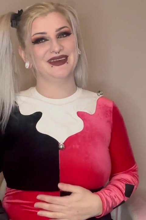 Try Not to Burp Challenge Harley Quinn Cosplay
