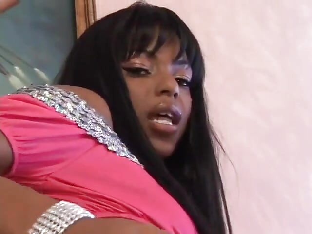 Black girl shows off her pussy lips and gets banged by a long dong
