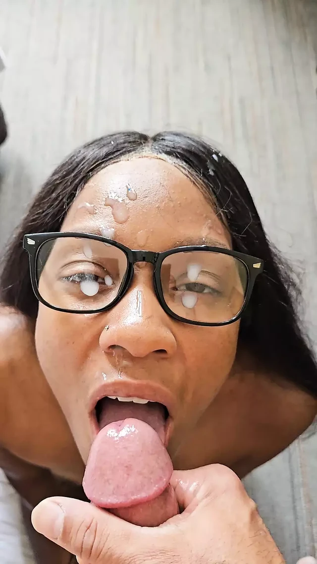 Fabulous blowjob with a Facial to top it off