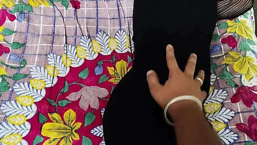 Hintli köylü kızın ilk seferi - sıkı amcık gerçek ev yapımı xxx videoda sert sikiliyor