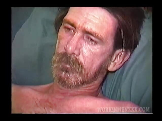 Mature Amateur Tommy Jacking Off