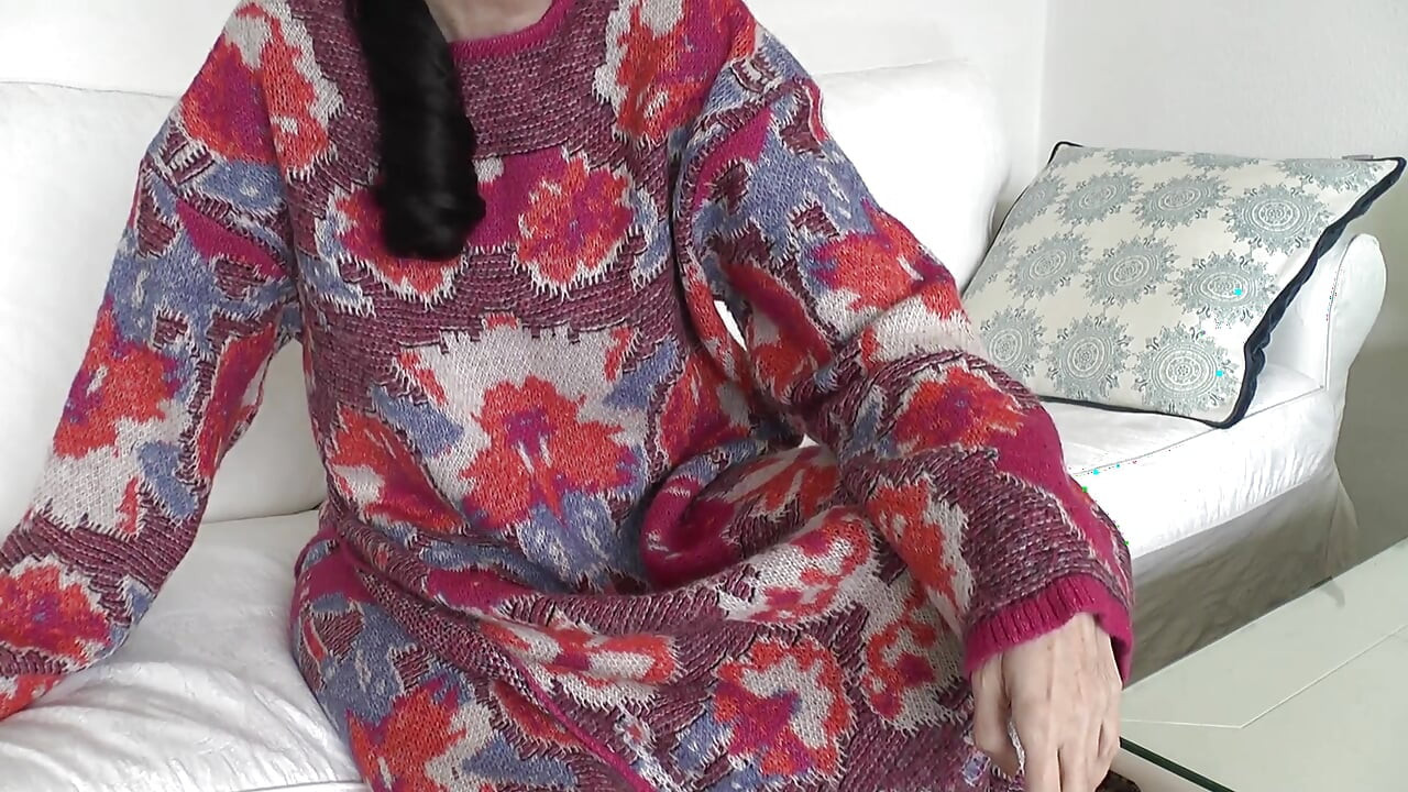 결혼식 4일 전: 금기시되는 만남 - 내 스웨터에 뿌리세요, 레이디 빅토리아 발렌테