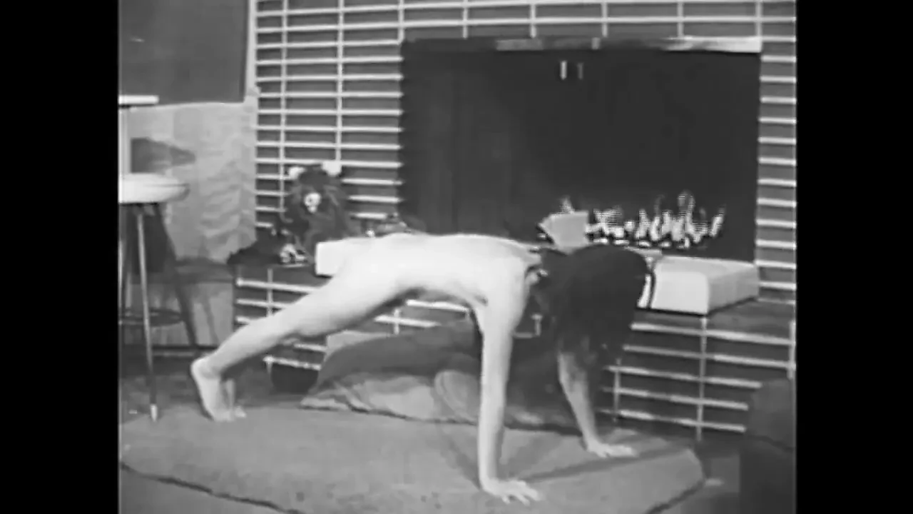 Cute Vintage Nude Striptease