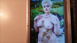 Stefania Ferrario Cum Tribute