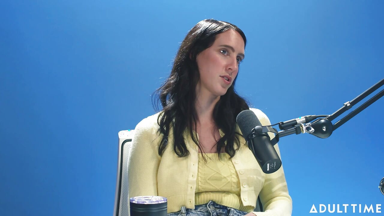 Cadence Lux: Authentic Orgasms & Self-advocacy