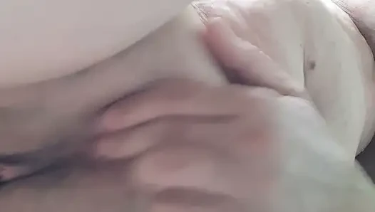 Mature horny pussy wants sex too
