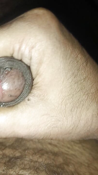 Indian hardcore jerking off lots of cumshot