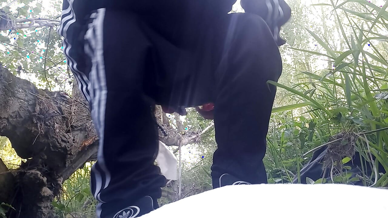 Twinks endlose precum, große cumshots, replay, zeitlupe, zusammenstellung, asiatischer junge in adidas-trainingsanzügen, freeballing
