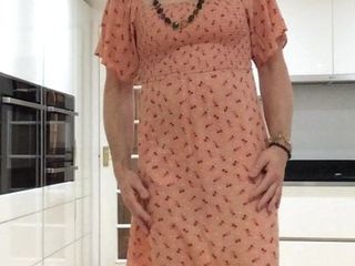 Mietje in lange jurk