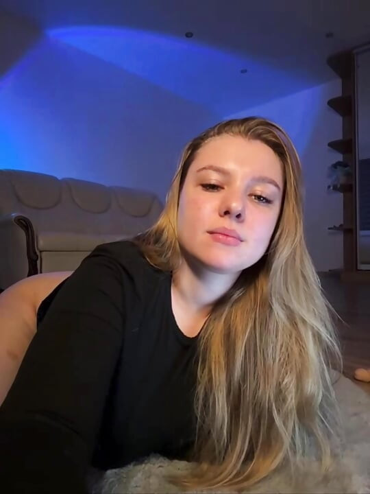 Jucielussie sitting on your face and masturbate