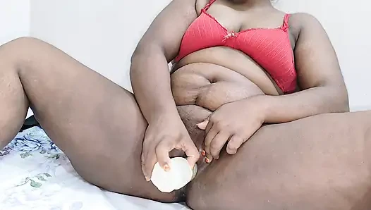 Hintli güzel kız mastürbasyon videosu.