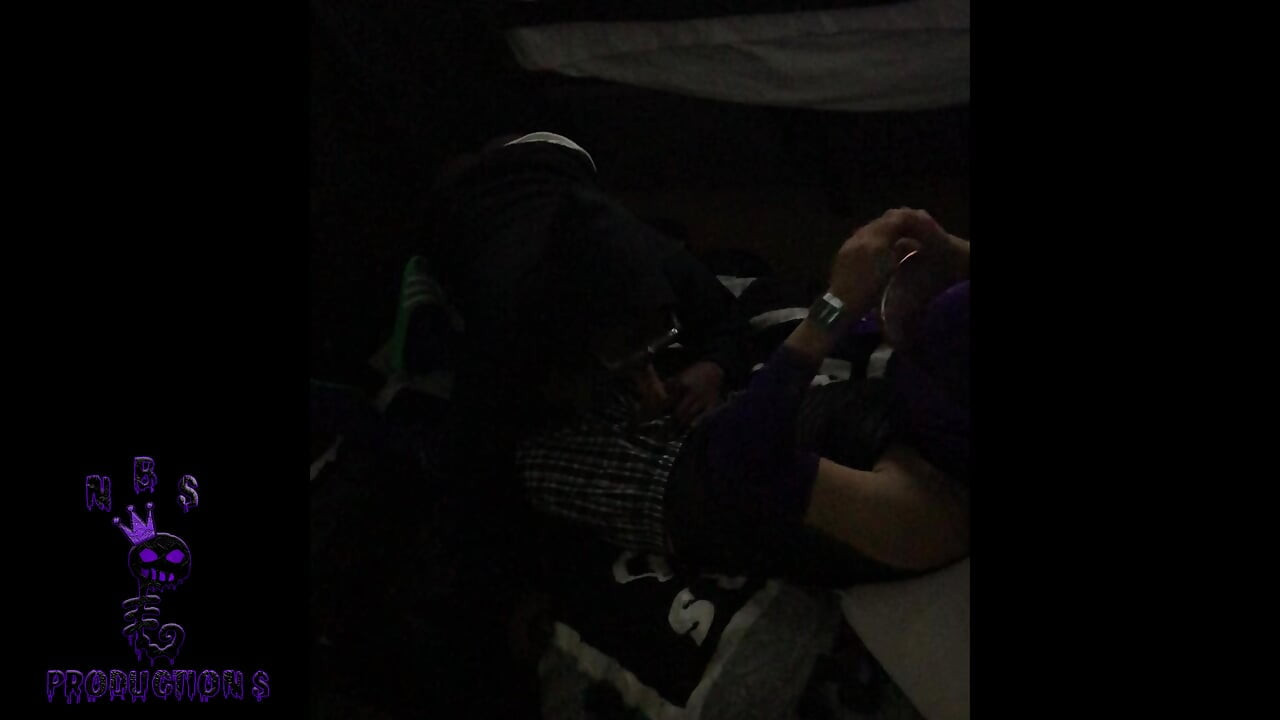 Pustolovine crnih uzgajivača 23