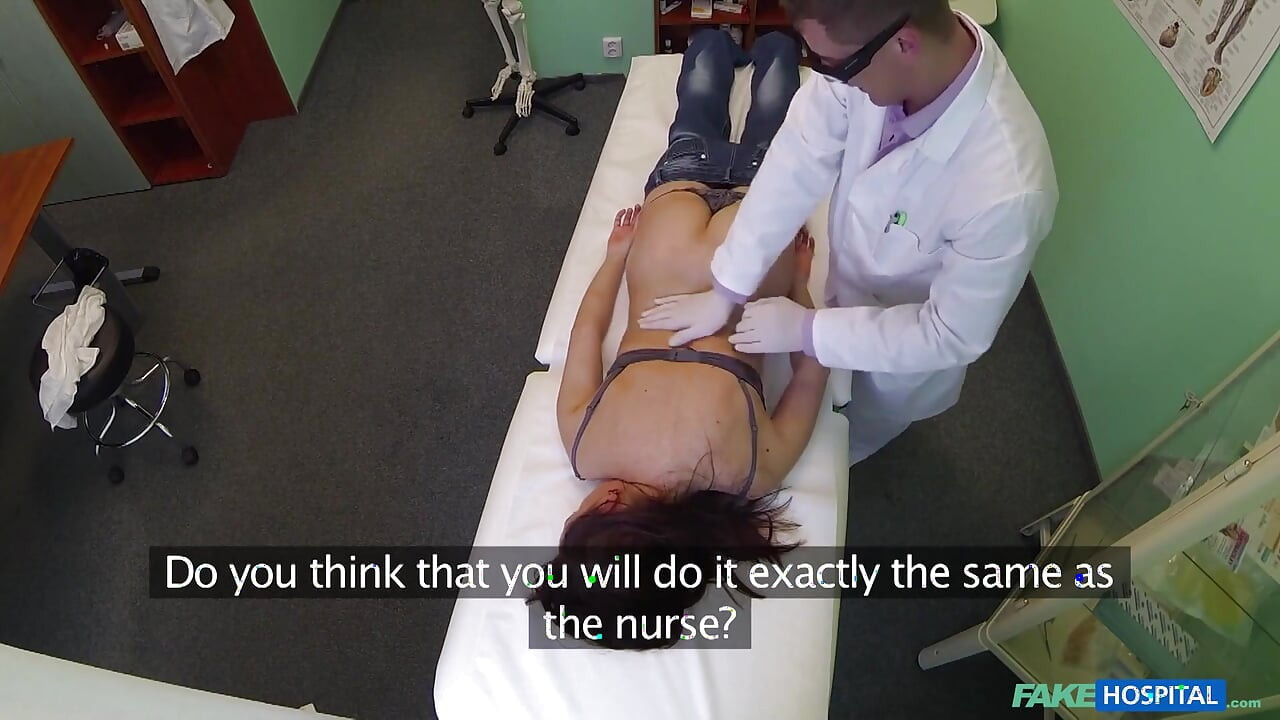 Fake Hospital - Pretty Patient Prepped for Doctor's Oral Medication: a Hot Hospital Encounter