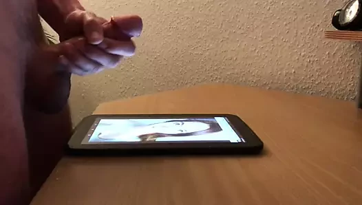 Lj xo'ya boşalma anısına