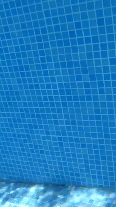 Das erste Mal Dreier im Pool in Mallorca | Clip 3