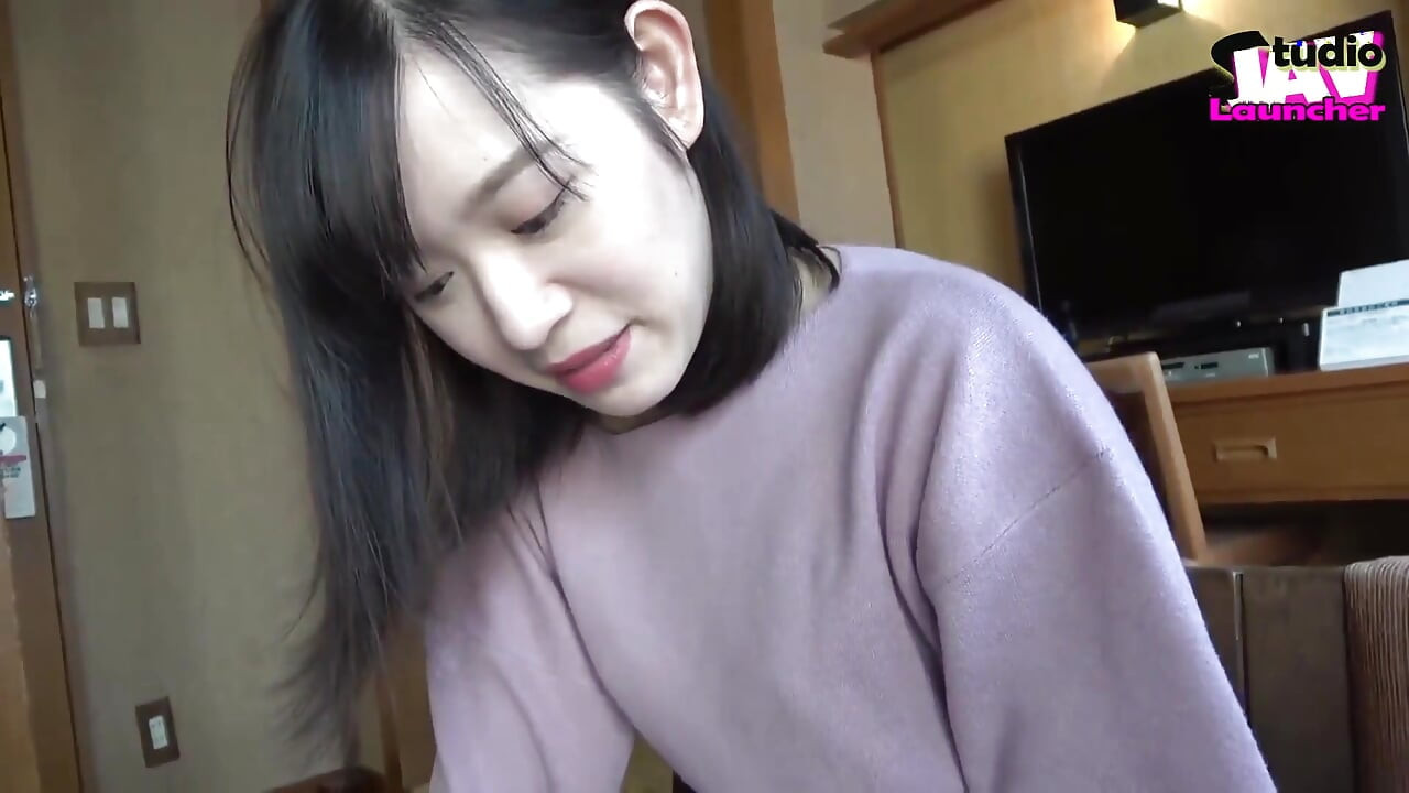 Secret Hot Spring Trip Taken with an Acquaintance Behind Her Husband’s Back - Ep1