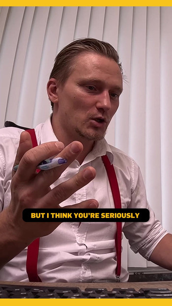 Hoa Huly biết cách trả nợ