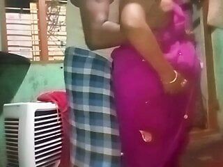 Tamil tante met grote borsten pist, echte echtgenoot
