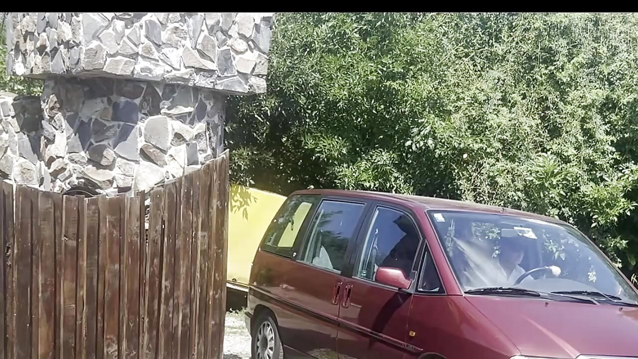 Stari rob stigao u DFC - ošamaran u autu