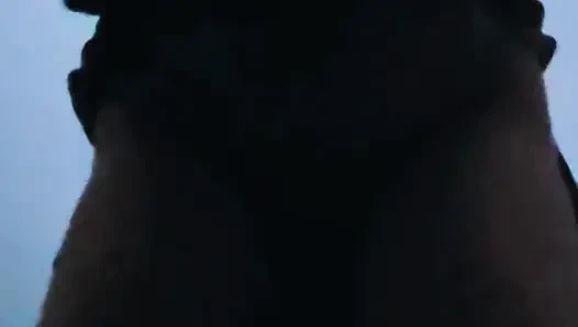 Cewek mungil pinay dientot di kamar mandi umum sambil meringis keenakan sambil ngomong jorok