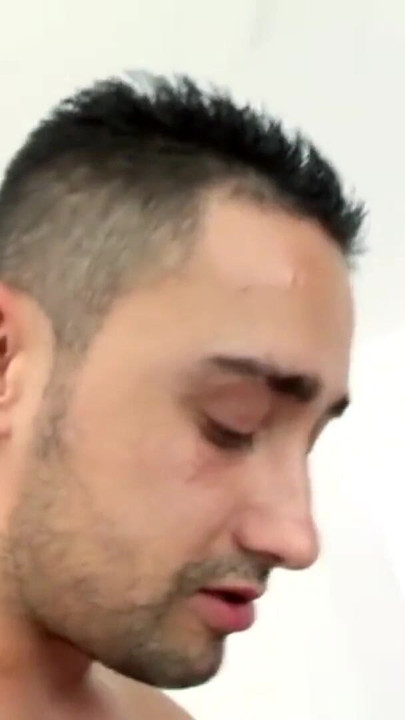 Awek rambut coklat semula jadi yang super panas dalam pepeknya dalaman | Klip 1