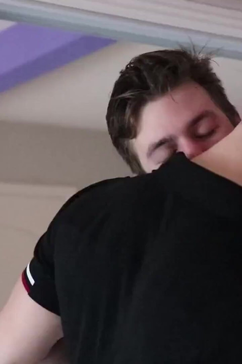 First-timer Adrian Monroe Fucks Caden Carli