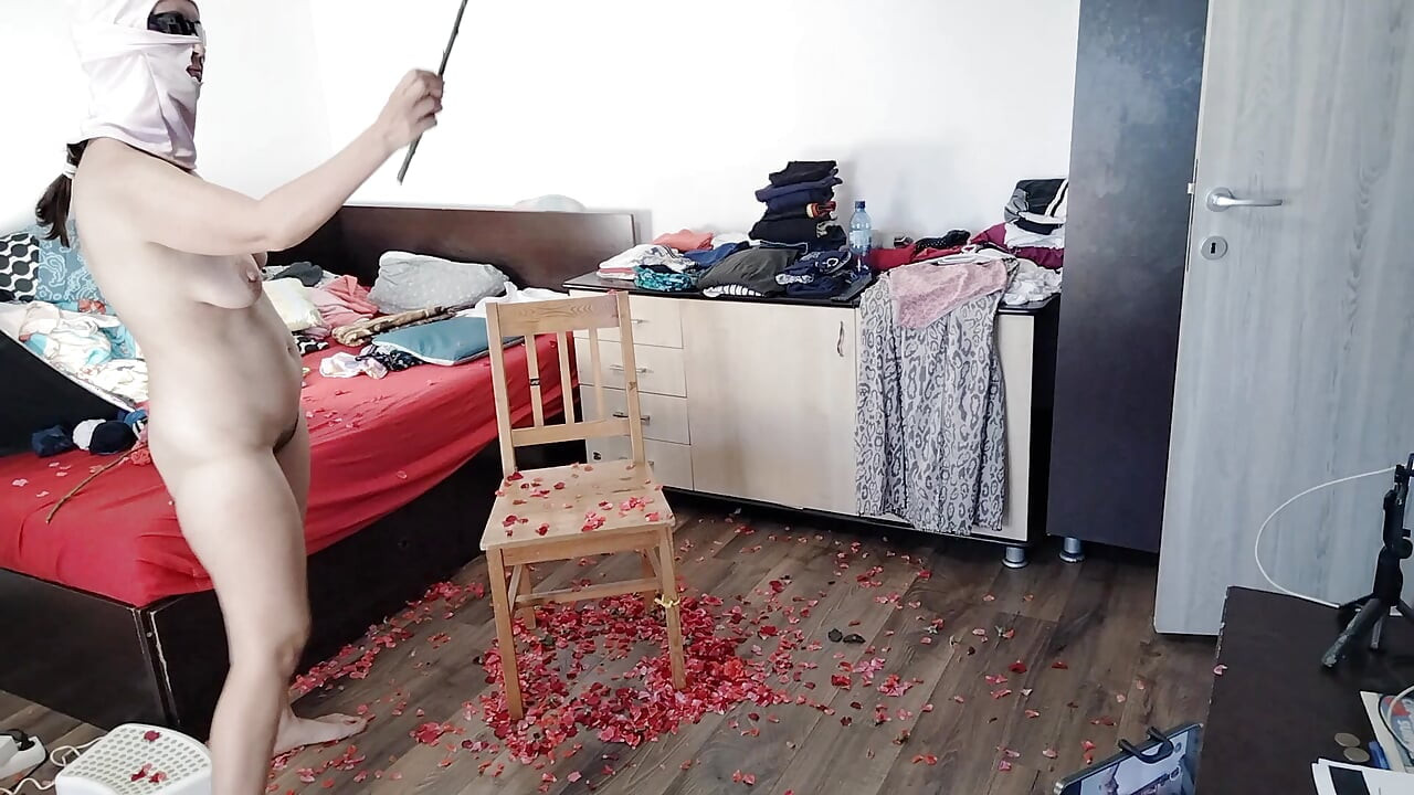 Sexy Stepmom Has Fun with Naked Roses.