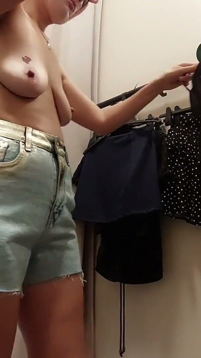 Sexy Latina hairy pussy, big tits, big ass, big nipples. Mommy pussy hair, big ass, tits | Clip 2