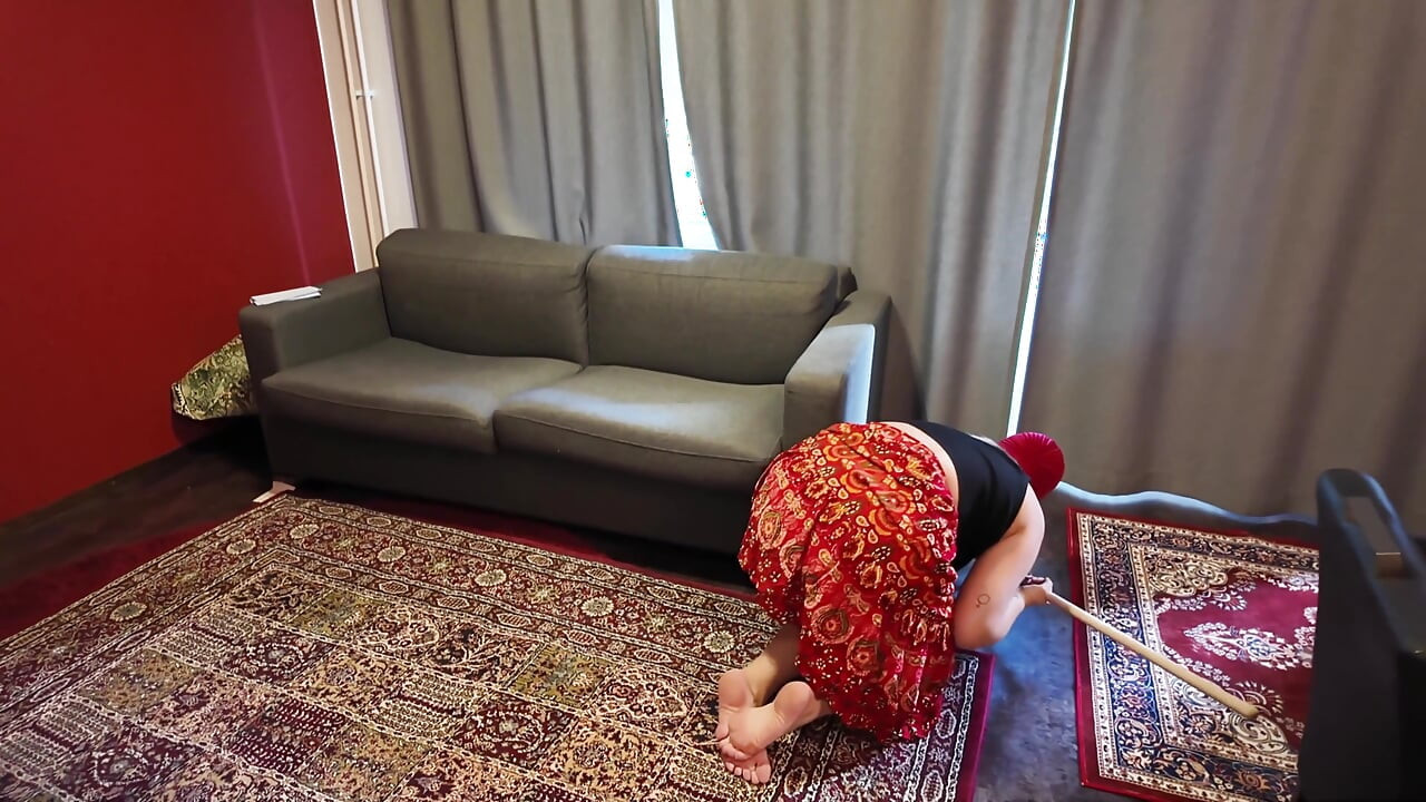 Fucking My Muslim Big Ass Stepmom Before My Stepfather Comes Back