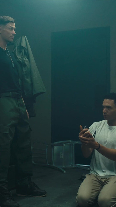 Gay Time Freeze - un tip militar heterosexual futut