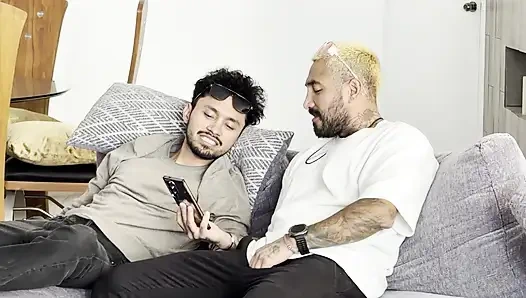 Un Sueno de 3 Gali and the 3 some .