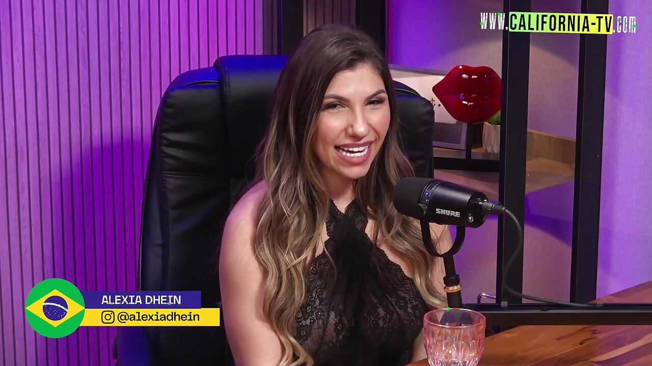 Podcast Con Latina Sexy Alexia Dhein