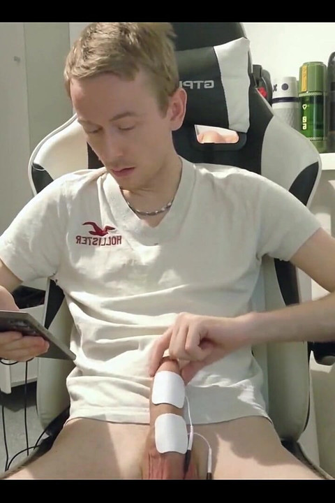 32 Min Estim Goon Sesh Holy Fuck...