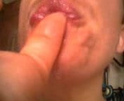 Wet Finger blowjob