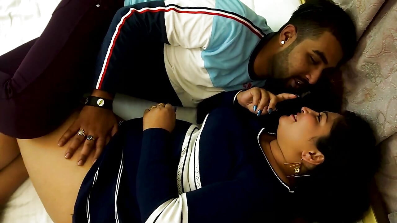 Desi dirty bhabi fucked her deborji