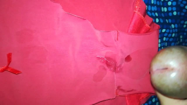 Amy bra cum