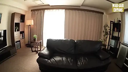 Sadık tombul bir evli kadın cesur, ezici varlığını serbest bırakırken artan baştan çıkarma sürtüyor -bölüm.1