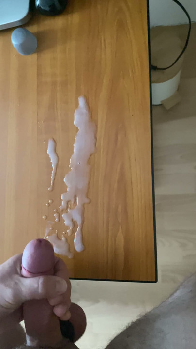 This is one of the biggest cumshots you have ever seen! It’s a result of my great rings on penis and ball
