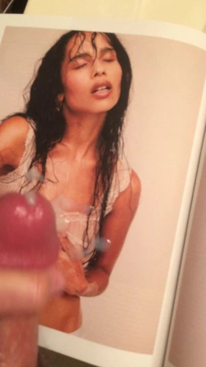 Cum tribute for Zoe