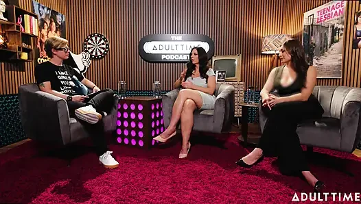 Mindi mink ve mia simone age gaps, lezbiyen aşk ve orta yaşlı seksi kadın mentorluğu | Adult Time Podcast