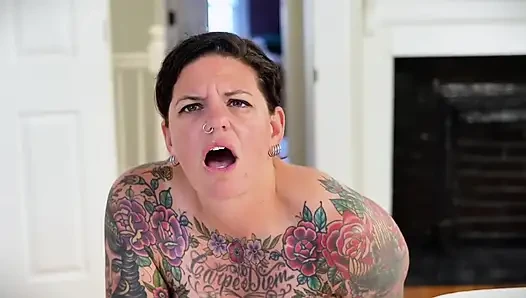 Carrie Capri Gets Fucked Doggie Style by Fucking Machine and Cums Hard!