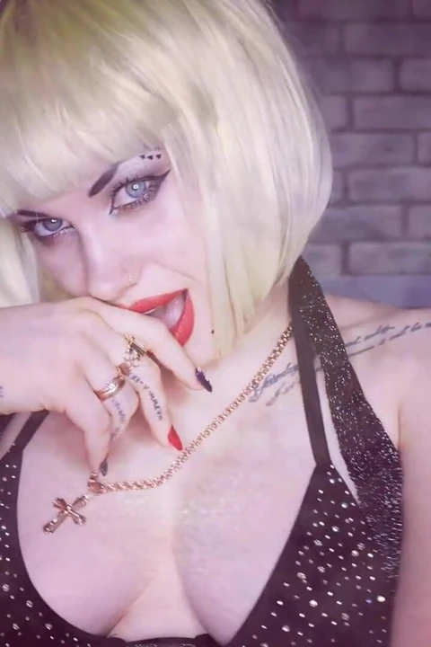 You Are Going to Give up Your Privacy to Me When You at the Edge! Asking Edge Play & Orgasm Control!