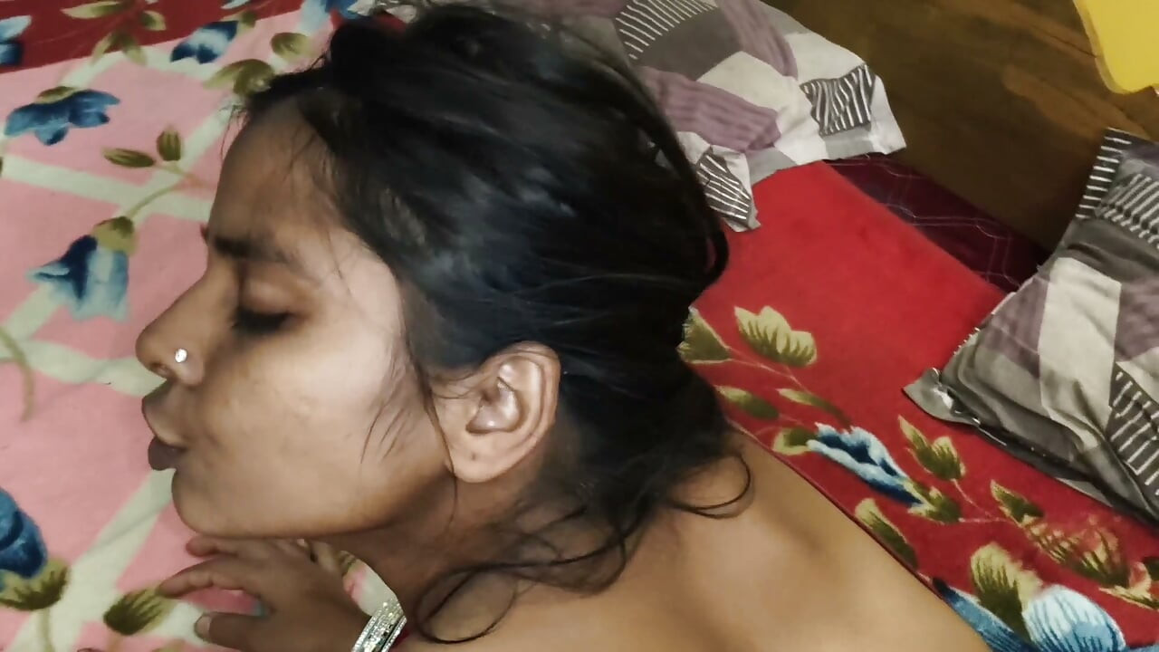 Indian desi village bhabhi ka doggy style Fucking in Hindi videos