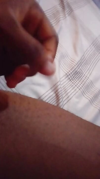 Batang membangkitkan semasa saya menyanyi